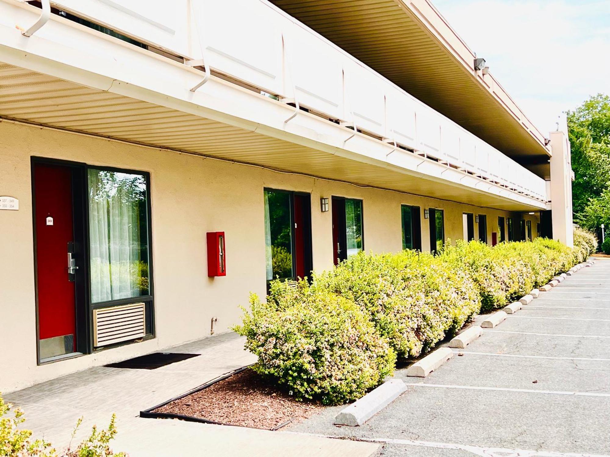 Hotel Pentagon Arlington Ngoại thất bức ảnh